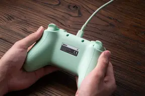 8Bitdo Ultimate 2C Wired Controller for Windows PC and Android — imagem 4
