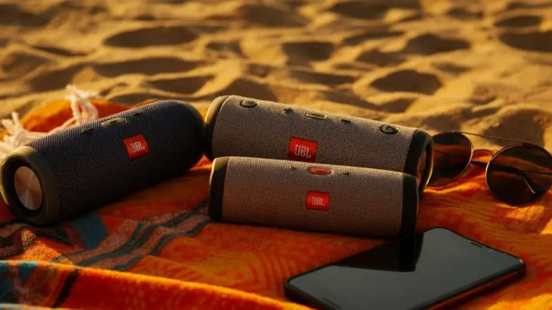 Top 3 Caixas de Som JBL: Go Essential, Clip 5 e Charge 6